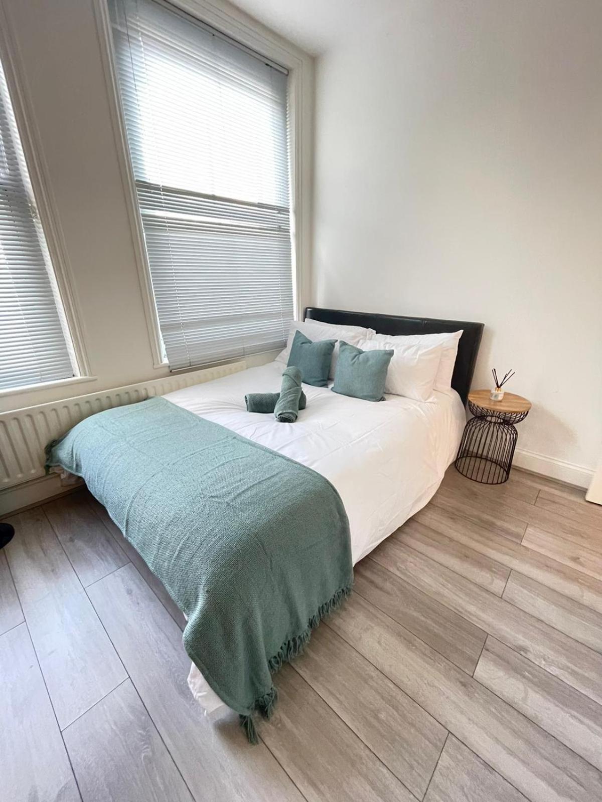 King'S Cross Apartment Londra Exterior foto